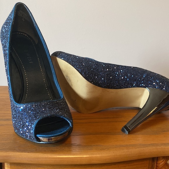 Nine West stilettos - Picture 4 of 4